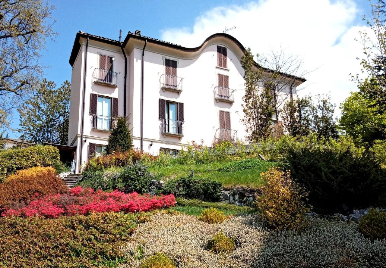B&B Villa Regina Brunate Exterior photo