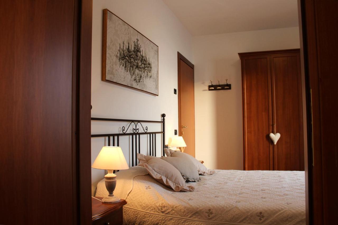 B&B Villa Regina Brunate Exterior photo
